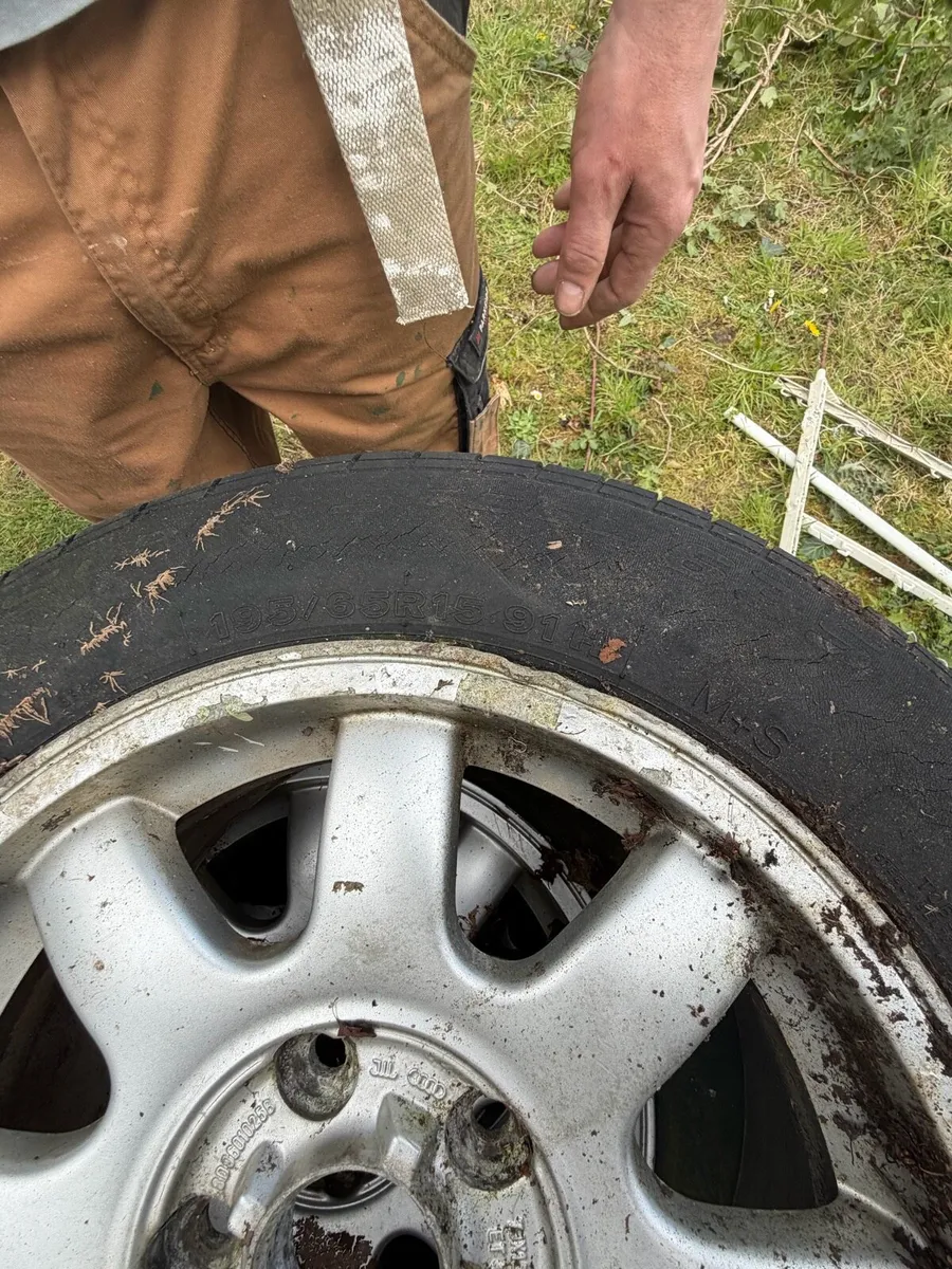 Genuine Audi Alloy Wheels (Set) – 5x112 - Image 4