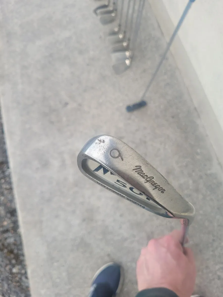 Golf clubs - Image 1