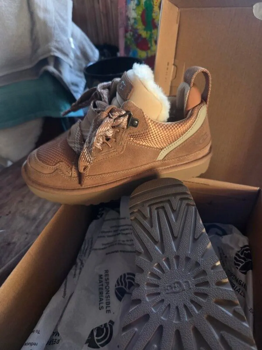 UGG boots for sale - Image 4