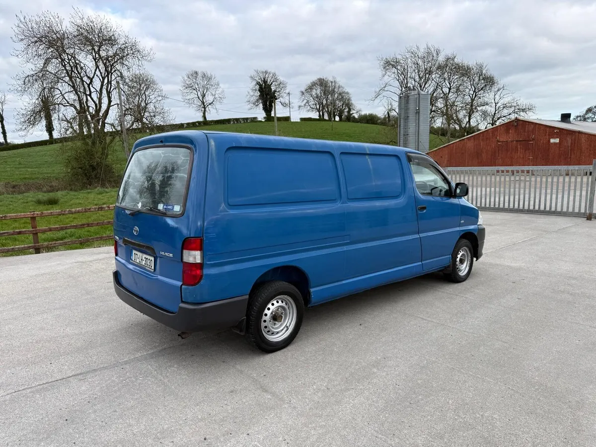 2007 toyota hiace, tested until 03/2027,,,4750 - Image 4