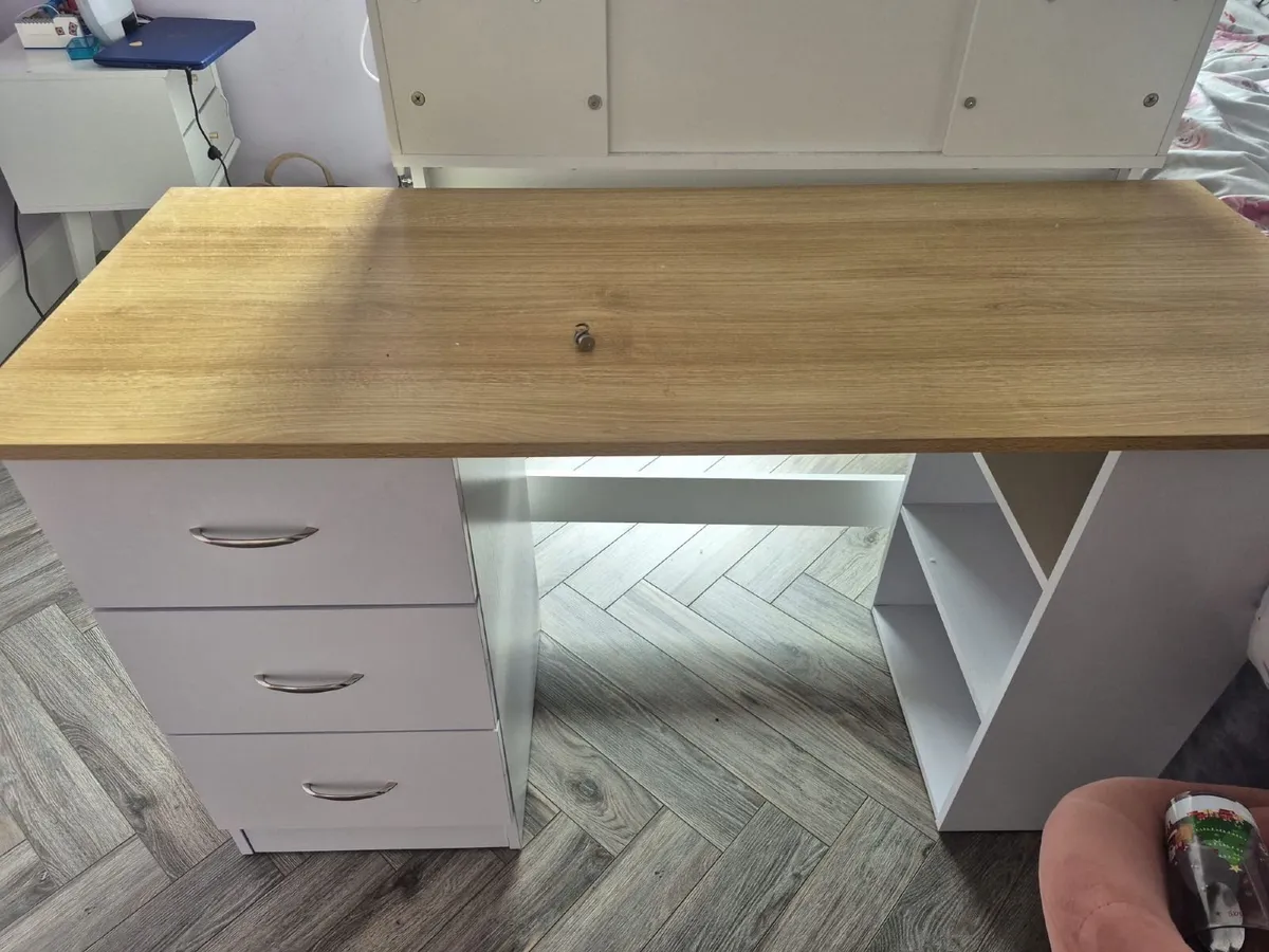 Vanity table and desk - Image 1