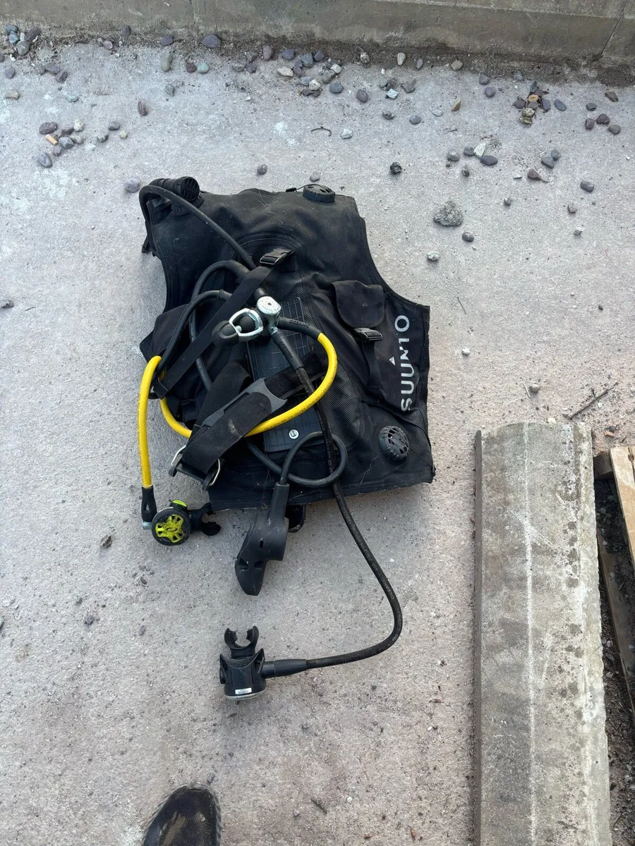 Diving gear - Image 2