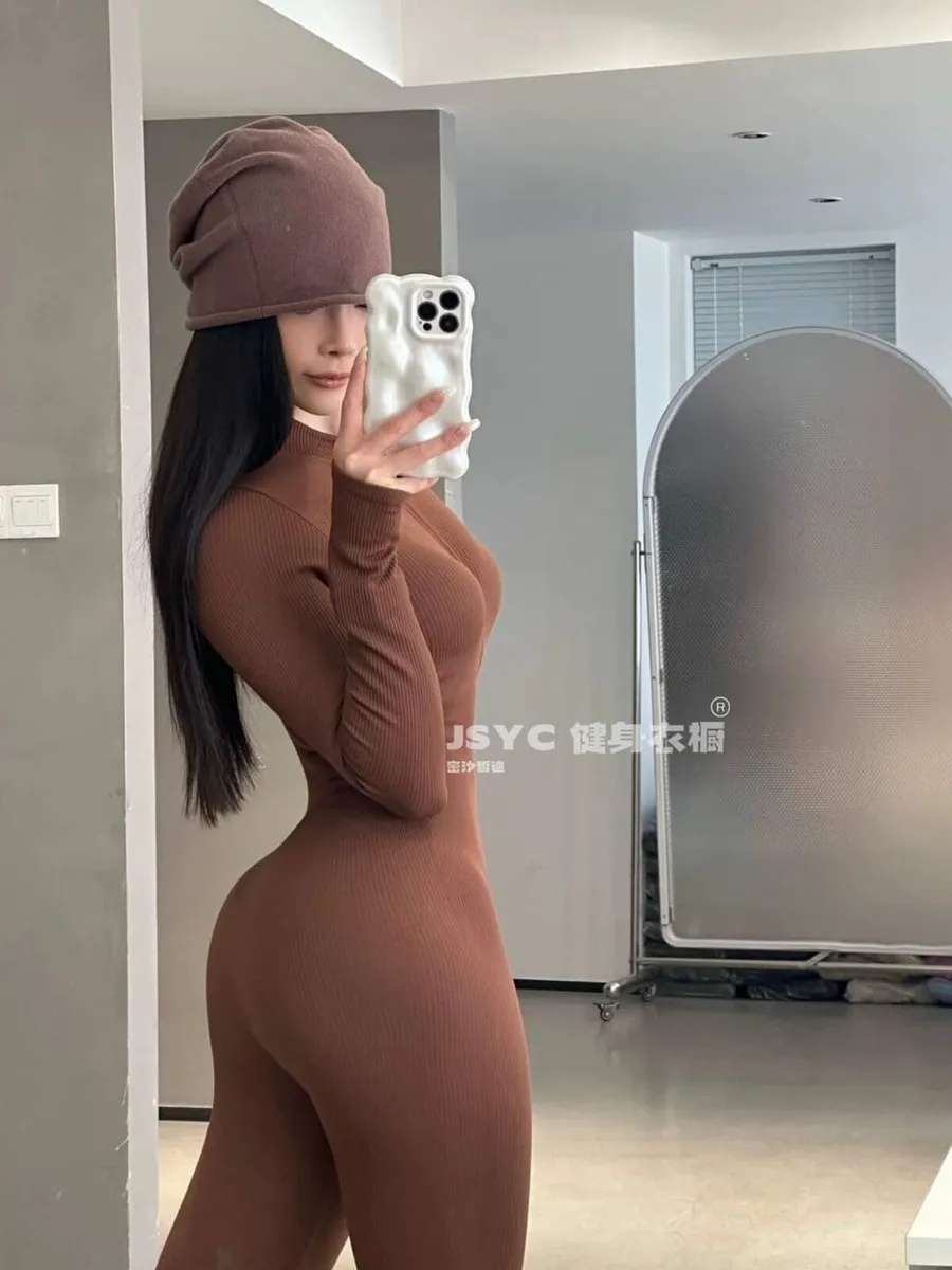 Women's ribbed jumpsuit - Image 4