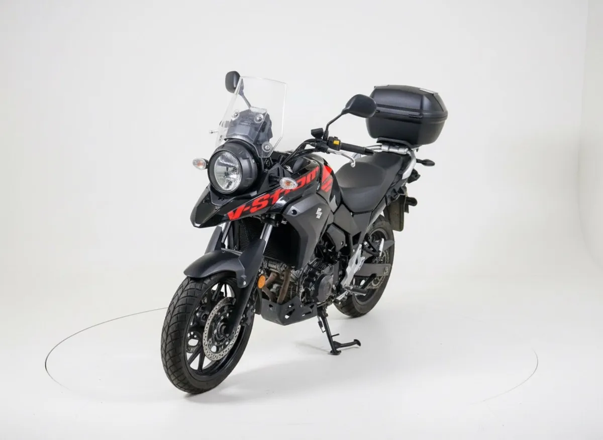 Suzuki V-strom  motor bike - Image 1