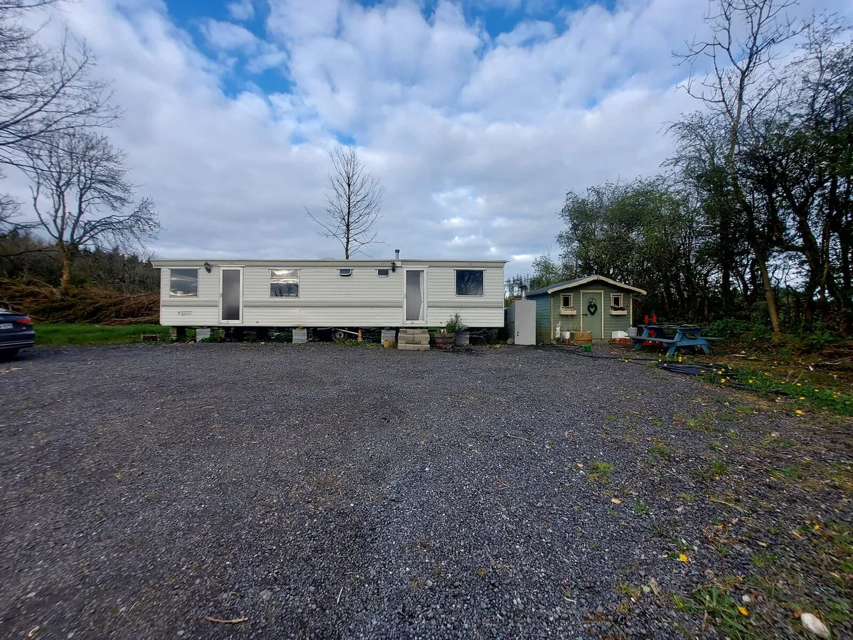 Mobile Home 37ft x 12 ft 3 Bedroom - Image 1