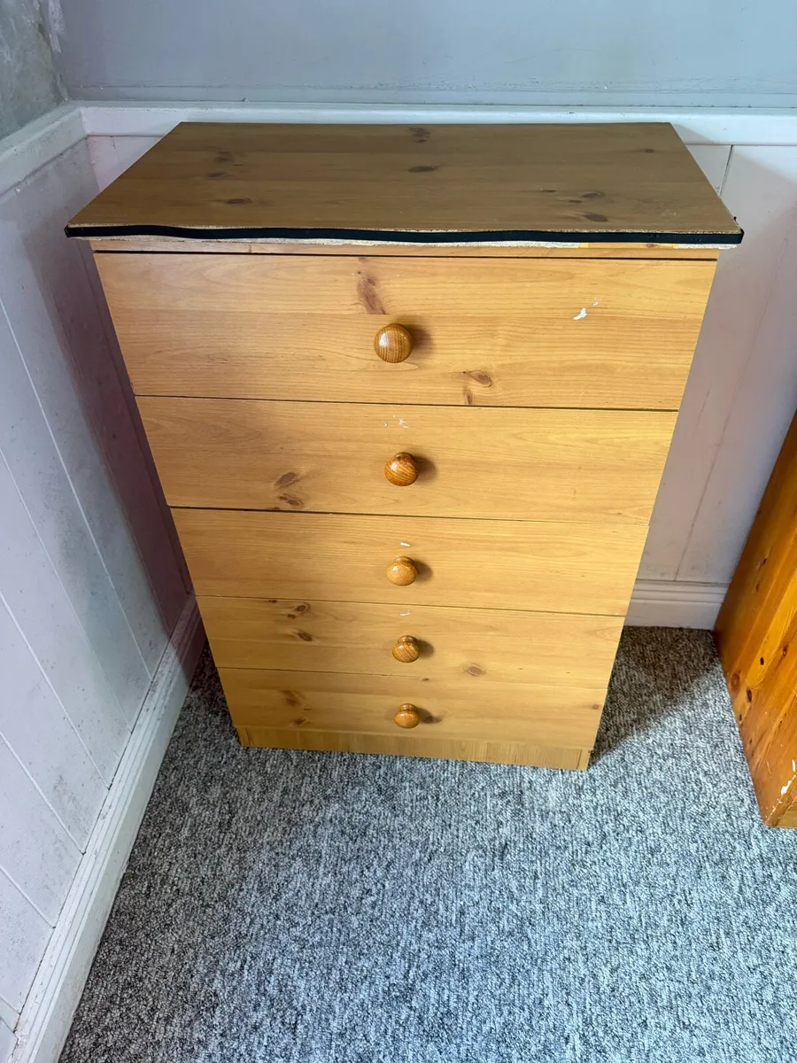 Chest drawer and wardrobe - Image 3
