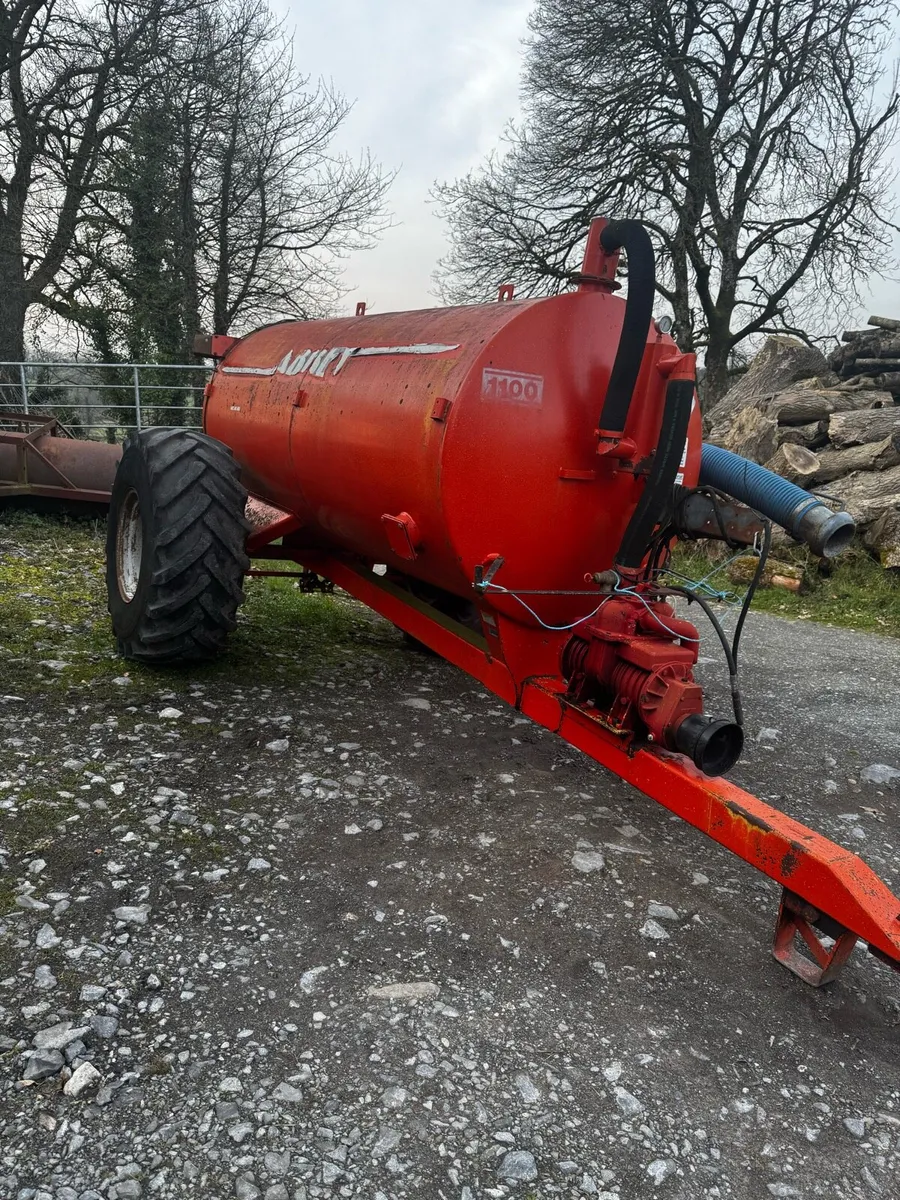 Abbey 1100 Gallon - Image 4