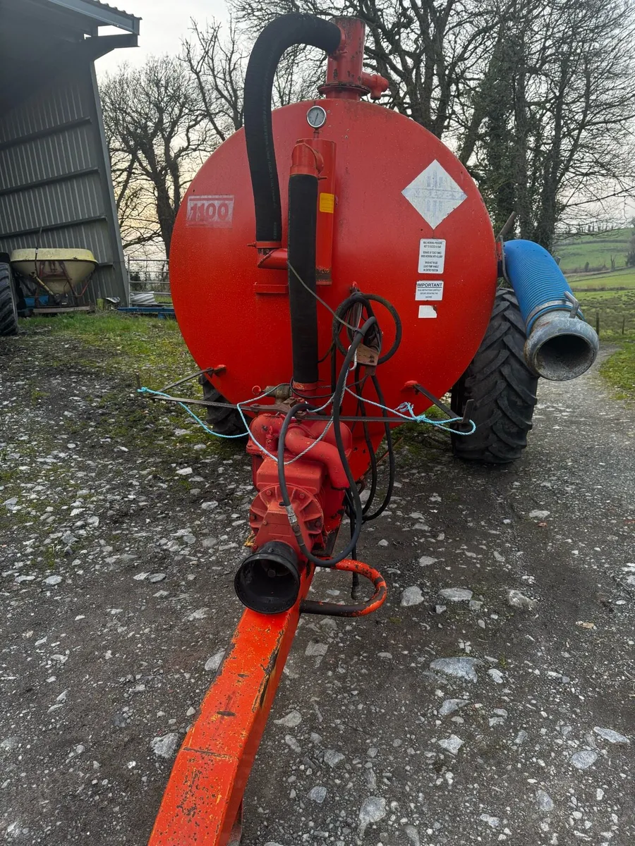 Abbey 1100 Gallon - Image 2