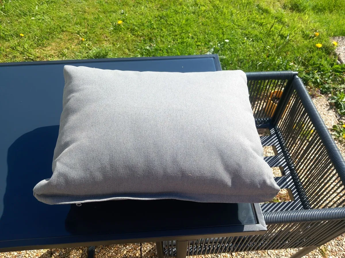 Garden furniture - Image 2