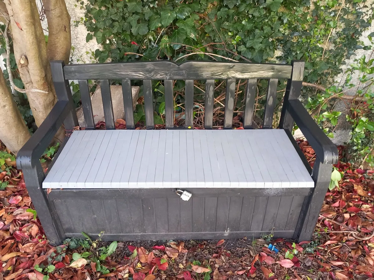Garden storage bench - Image 1
