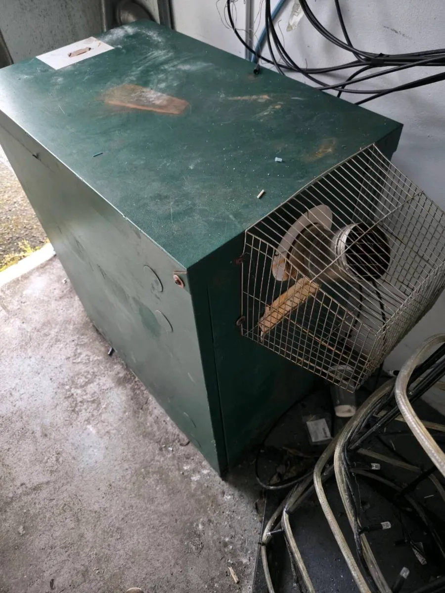 Oil burner - Image 1