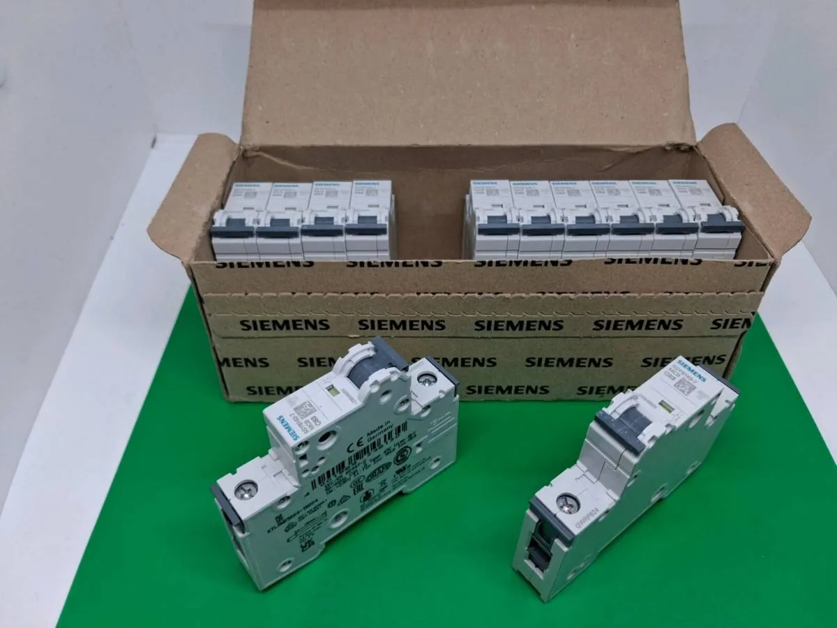 Postage - 12 X Circuit Breakers, 5SY6163-7, MCB-C6 - Image 1