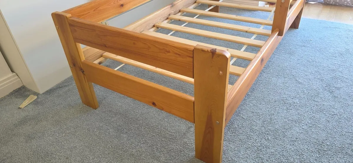 Kids bed 160x80cm solid wood with mattress - Image 3