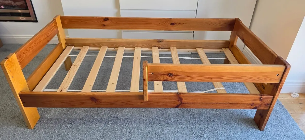 Kids bed 160x80cm solid wood with mattress - Image 4