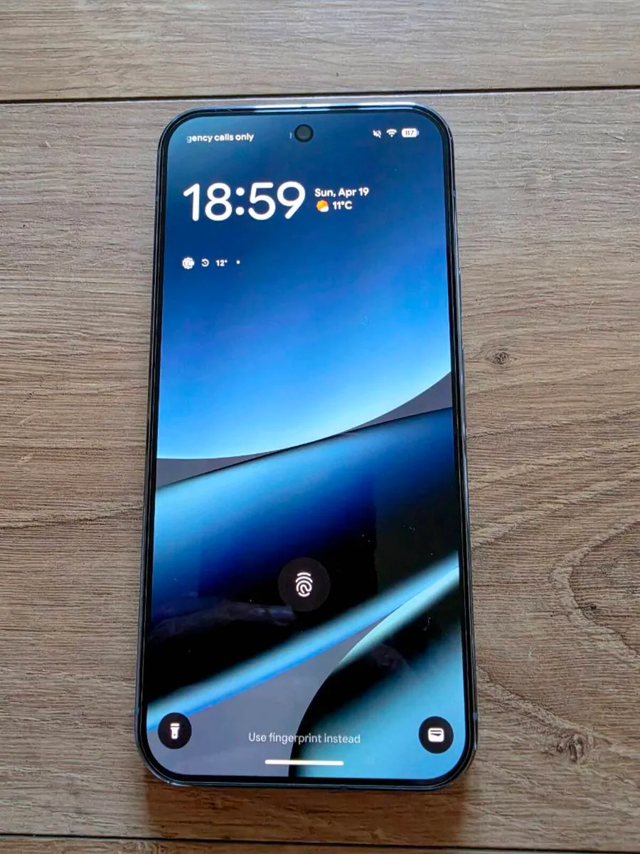 Google Pixel 10 Pro XL - Image 1