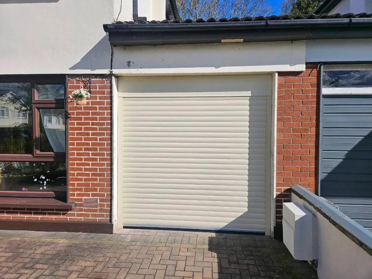Roller doors - Image 2