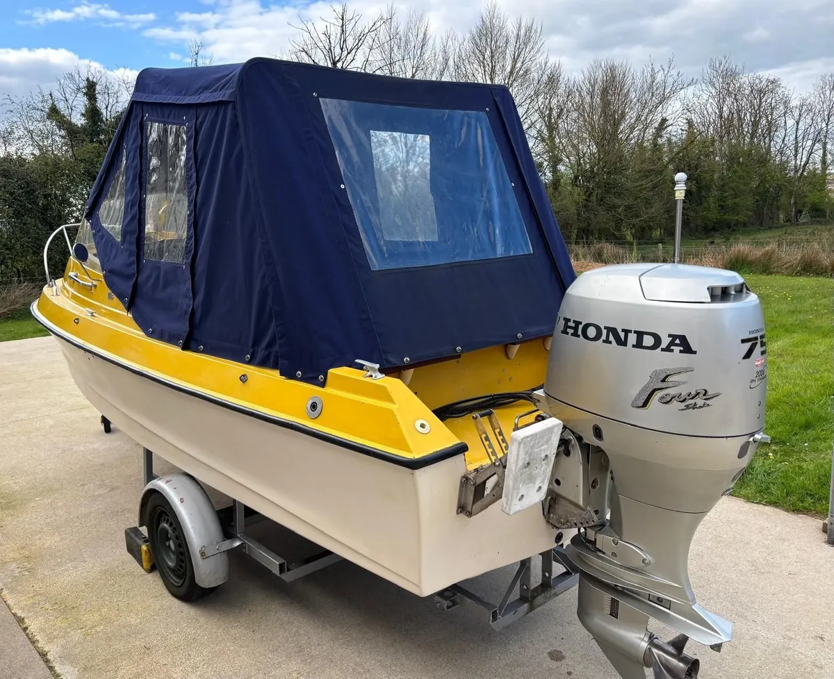 Boats  Shetland Sheltie - Image 1