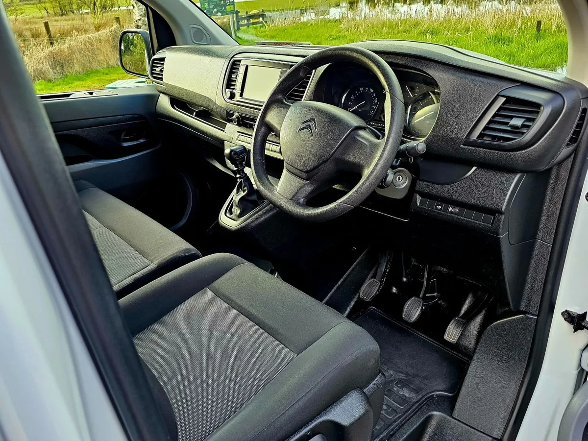 CITROEN DISPATCH LX1.5 BLUEHDI 100LWB 2024/LIKE NE - Image 3