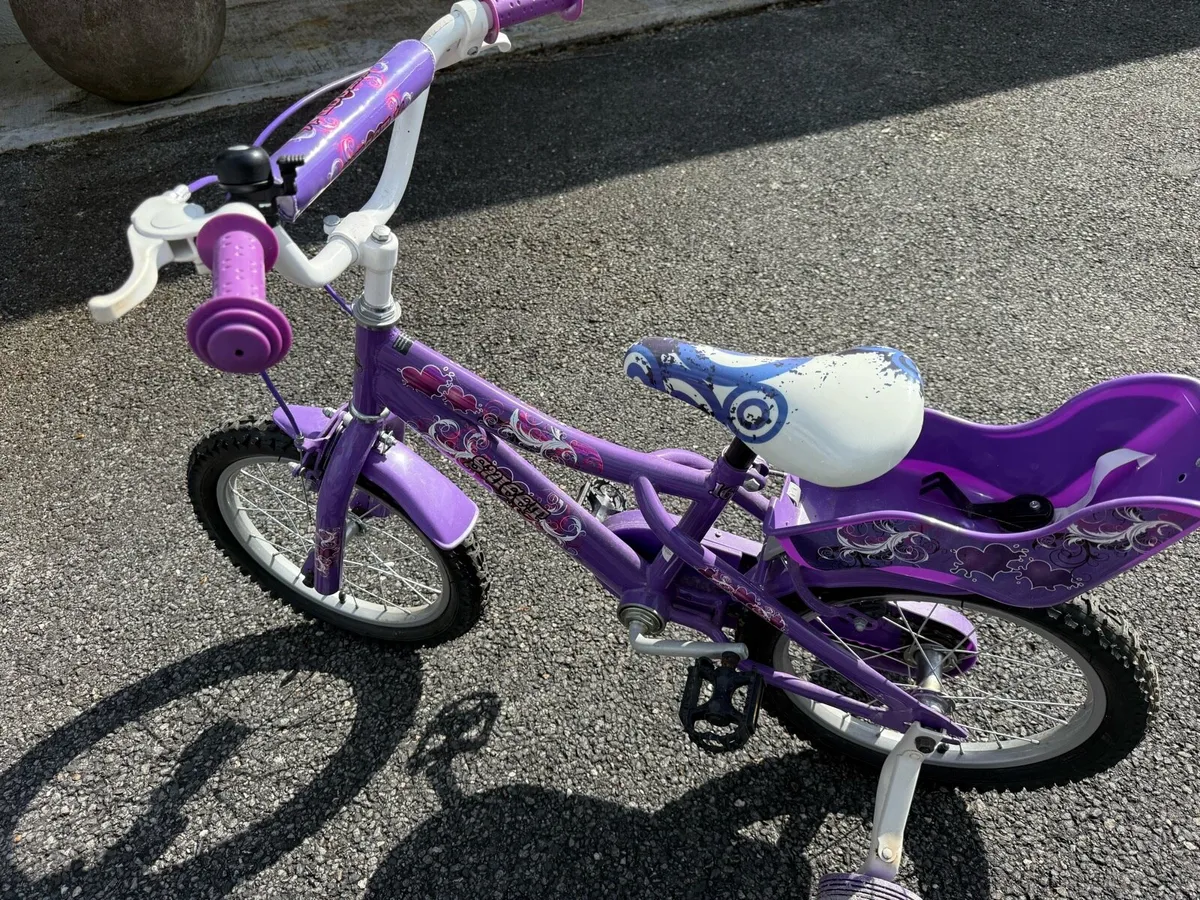 Girls bike Sweet 16 with stabiliser & helmet - Image 2