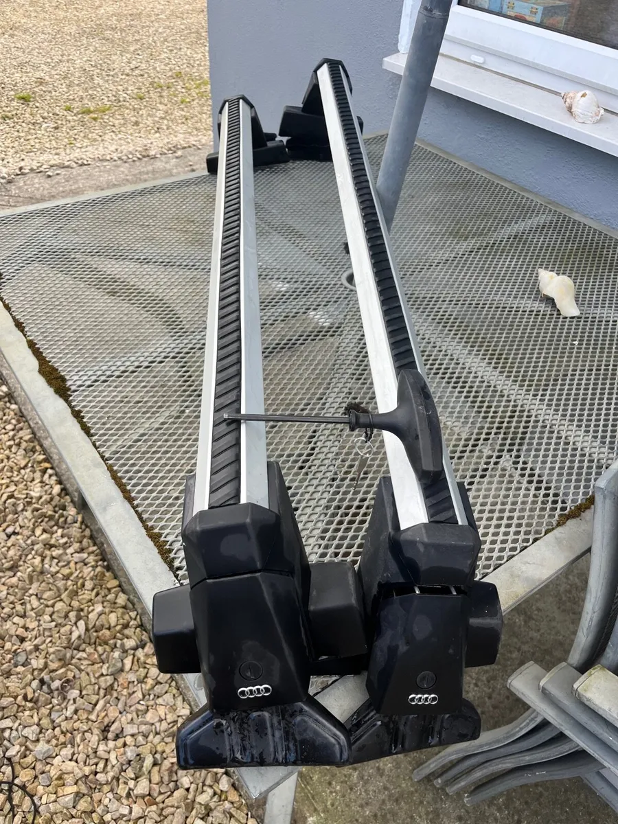 Audi a 6 roof  bars - Image 3