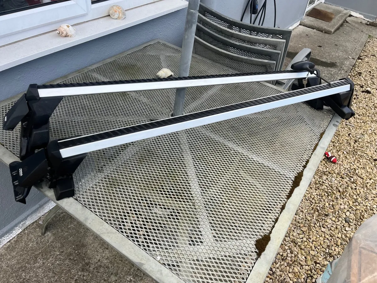Audi a 6 roof  bars - Image 4