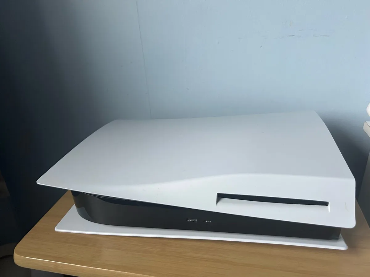 PS5 with 3 Controllers & Camera - Image 2