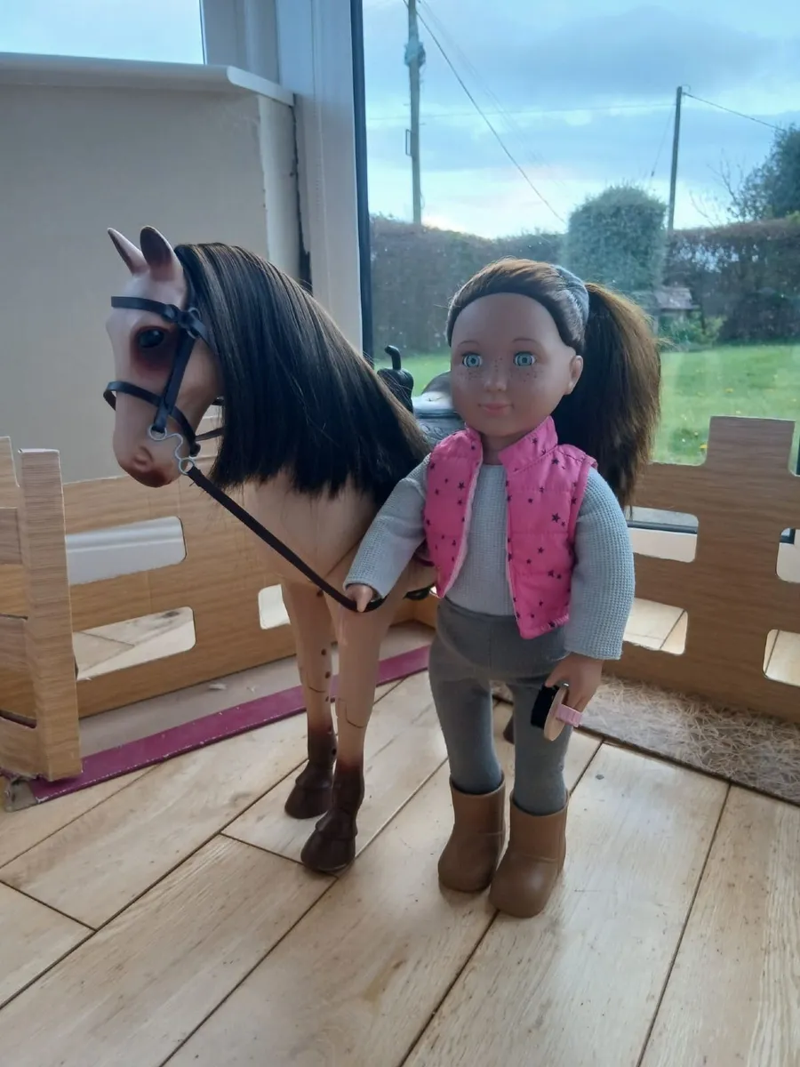 Our Generation Horse Set - Image 1