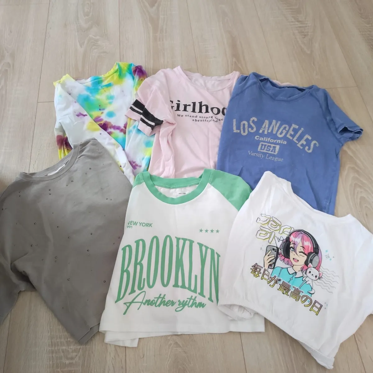 Girl Clothes Bundle – aged 10-11 - Image 1