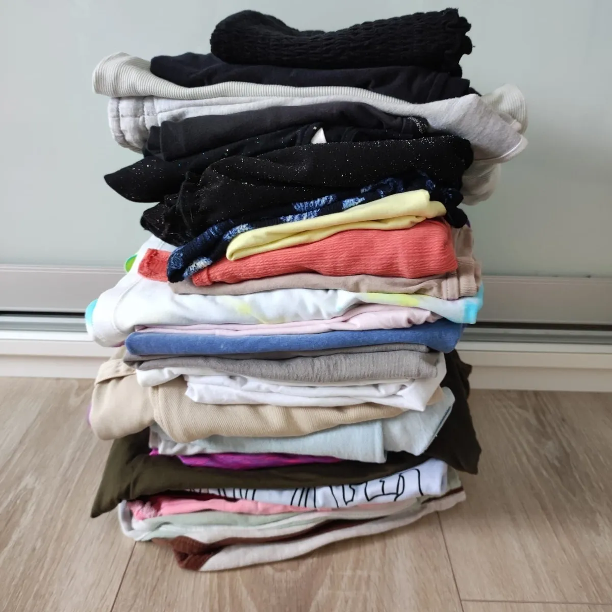 Girl Clothes Bundle – aged 10-11 - Image 4