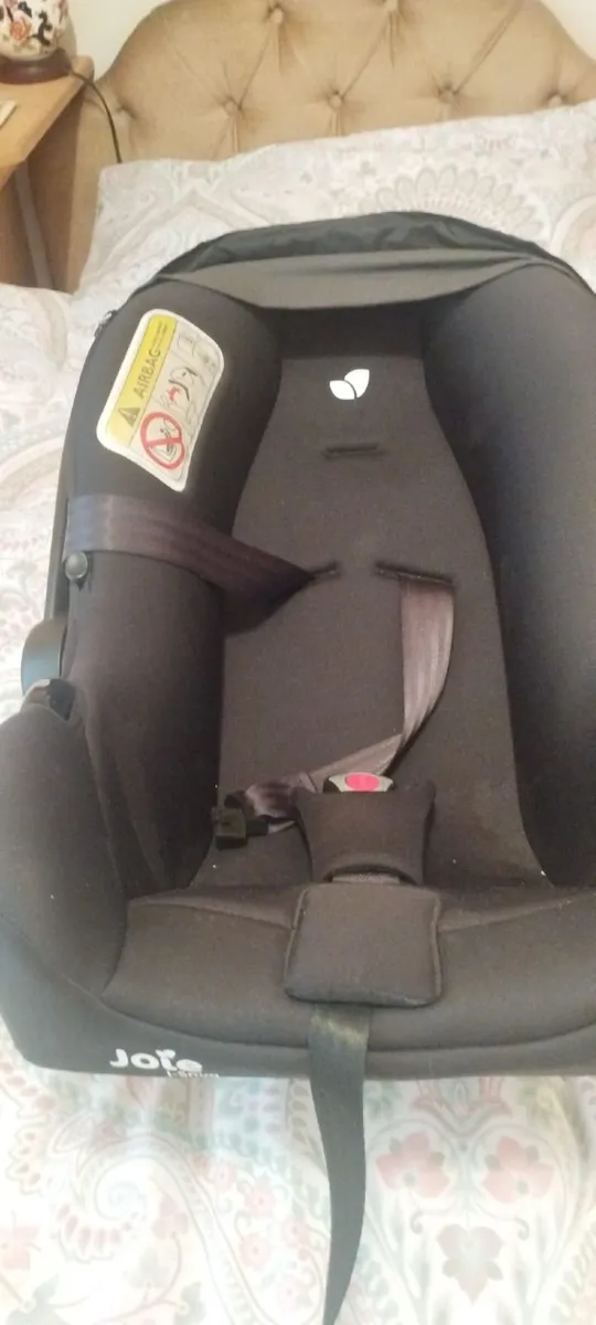 JOIE Car seat/baby carries (i-snug) - Image 3