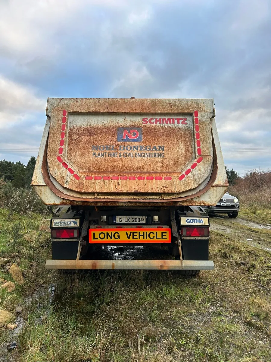 Schmitz Tipping Trailer - Image 4