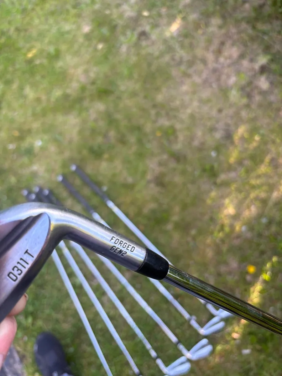 Pxg golf irons - Image 1