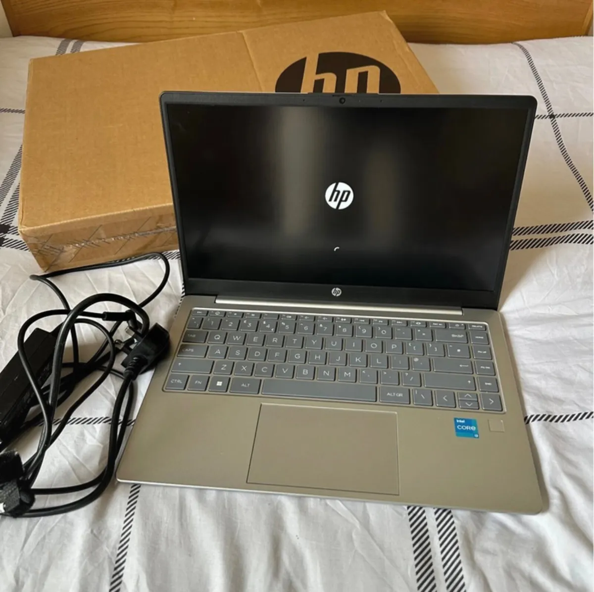 Hp Laptop - Image 4