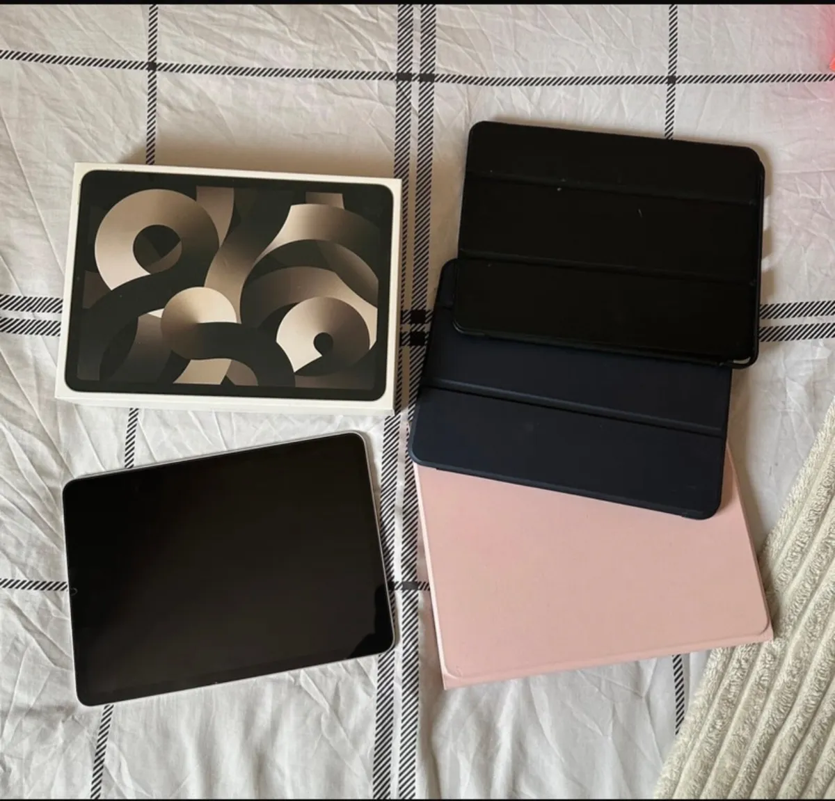 Apple iPad air 256gb with Apple Pencil 2nd gene - Image 2