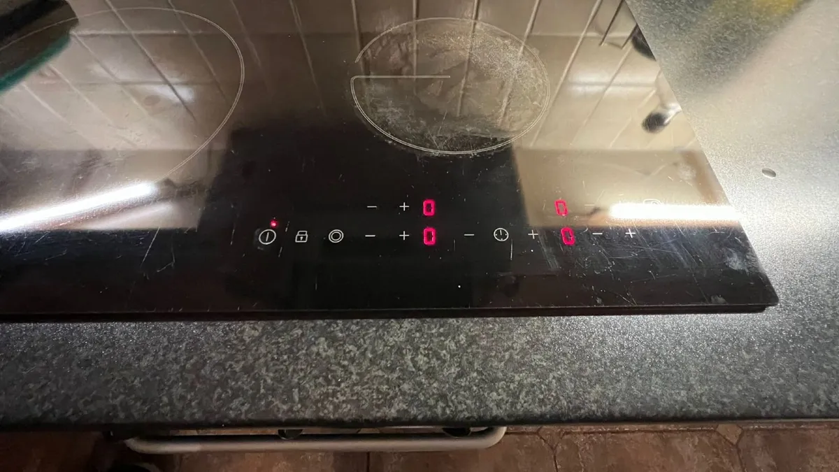 Zanussi Electric Hob - Image 2