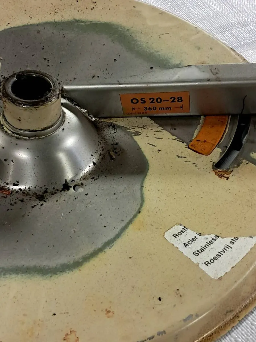 Amazone Sower - Image 2