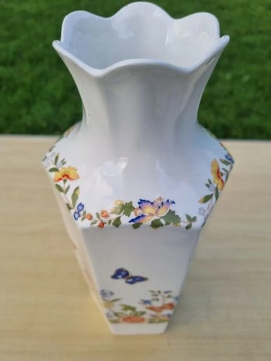 Aynsley Bone China " Cottage Garden " Large Vase - Image 4