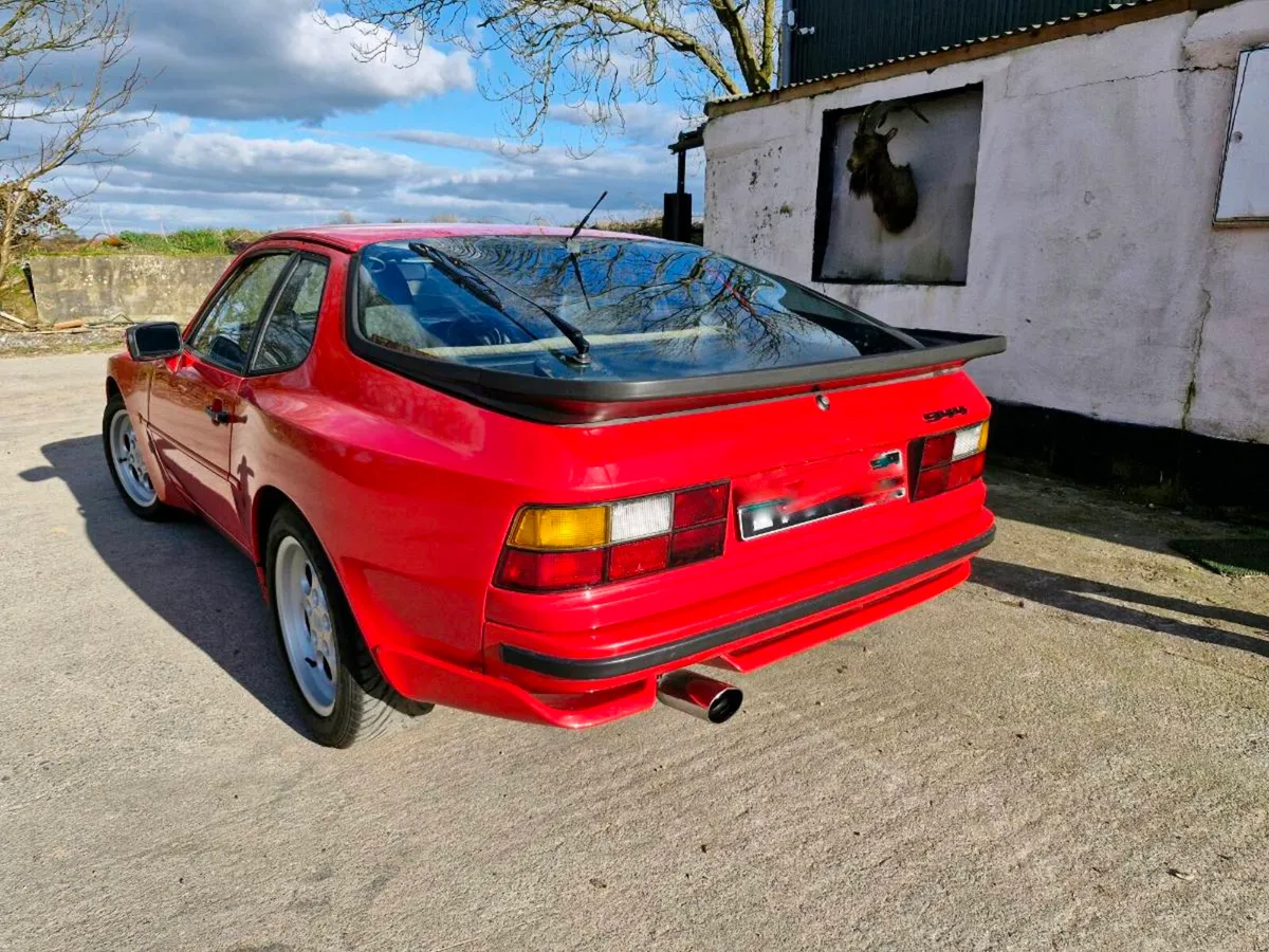 Porsche 944 - Image 3