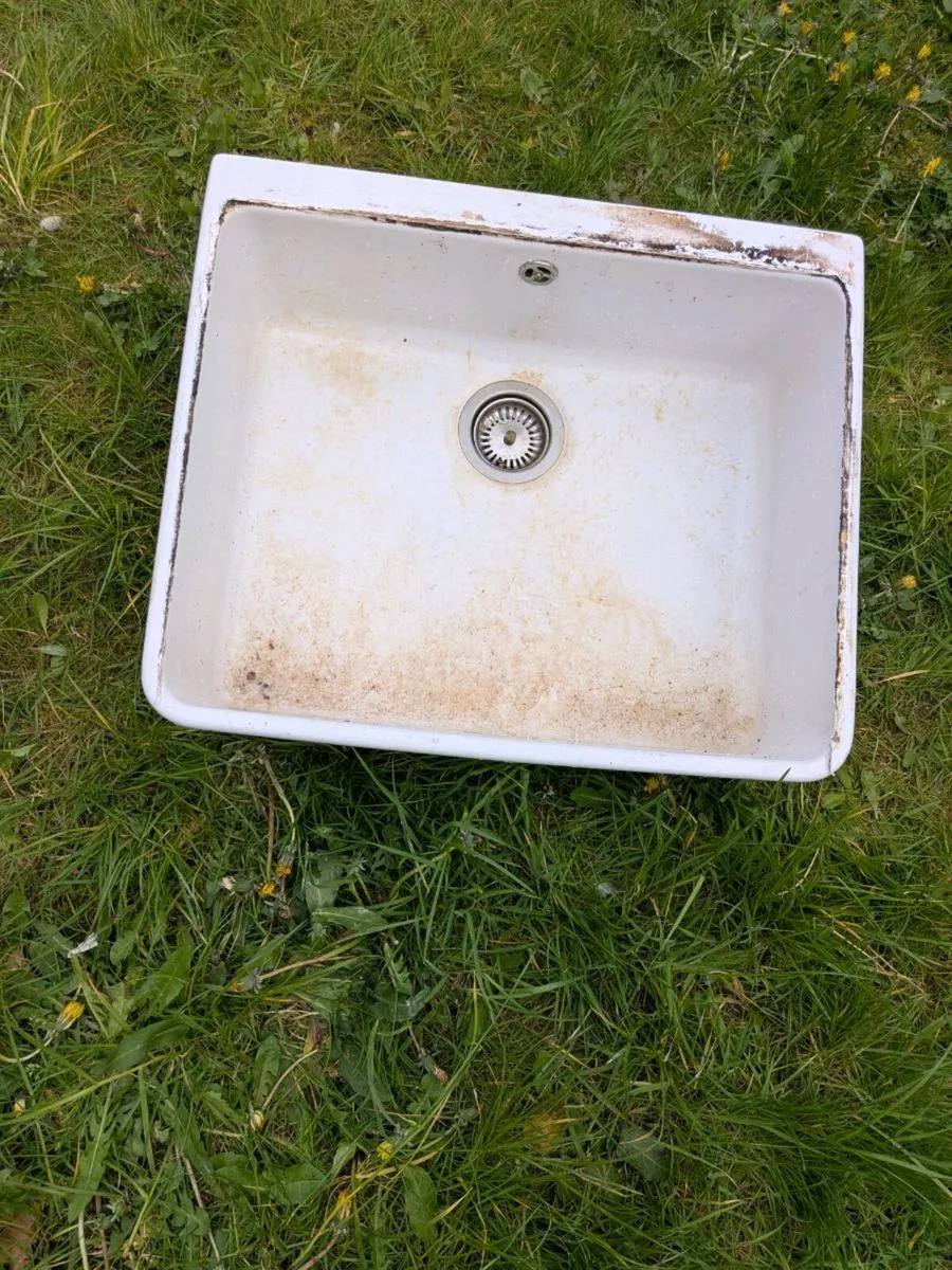 Belfast sink in kilkenny ready for collection - Image 3