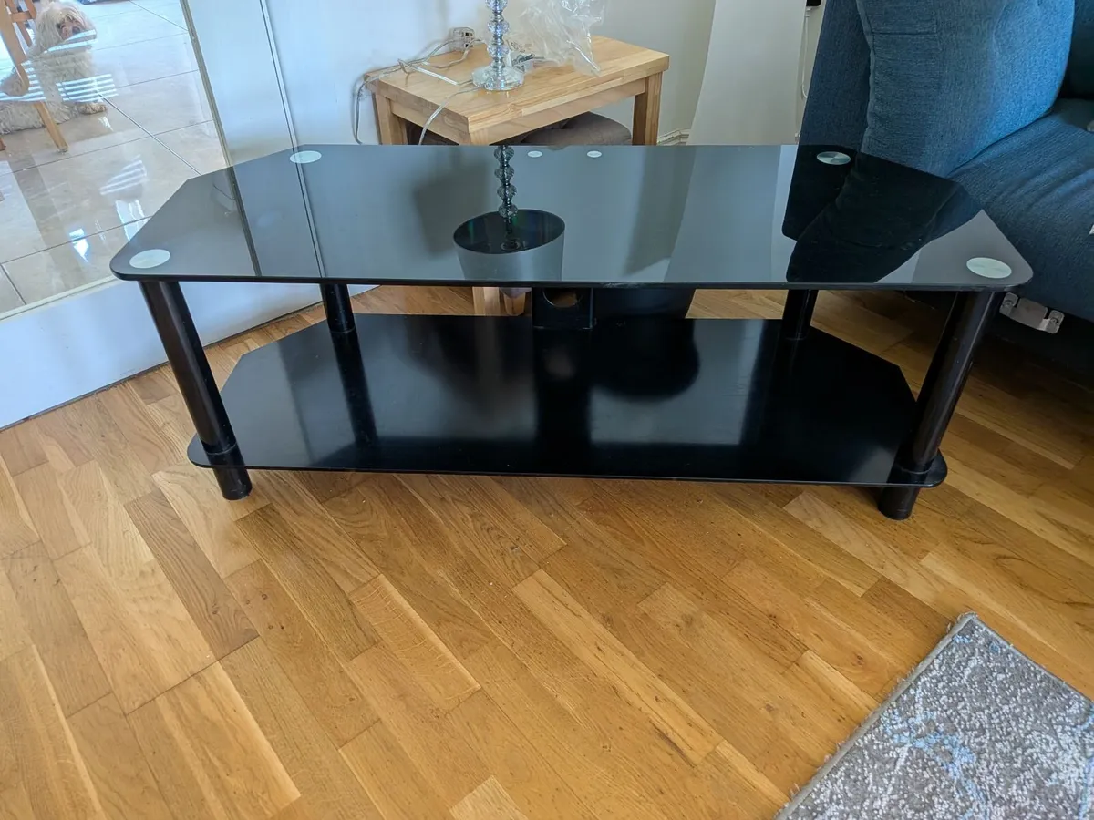 Tv stand - Image 1