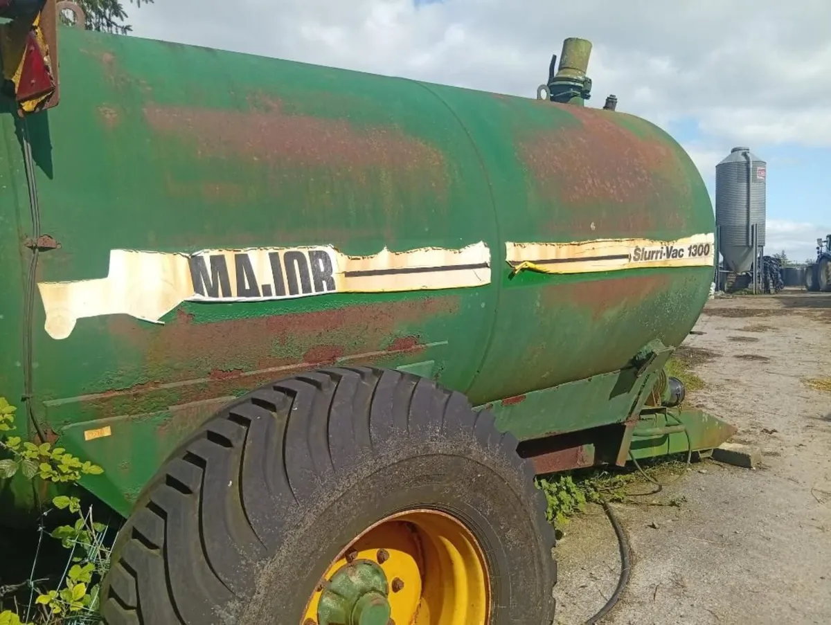 1300 Gallon Major Slurry  Tanker - Image 1