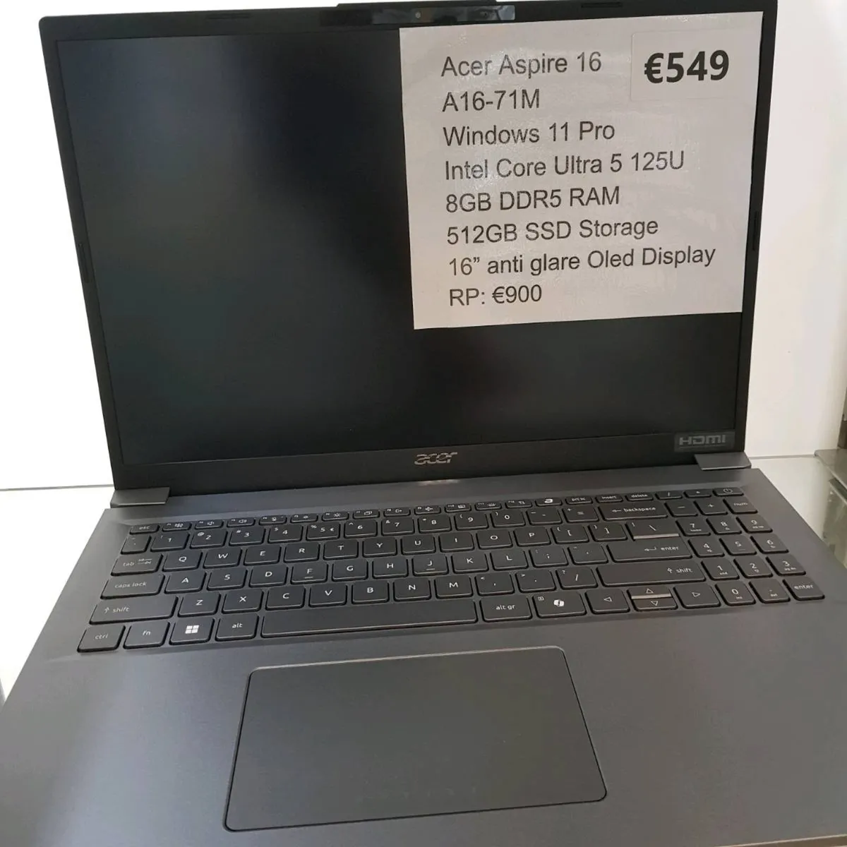 Acer Aspire 16