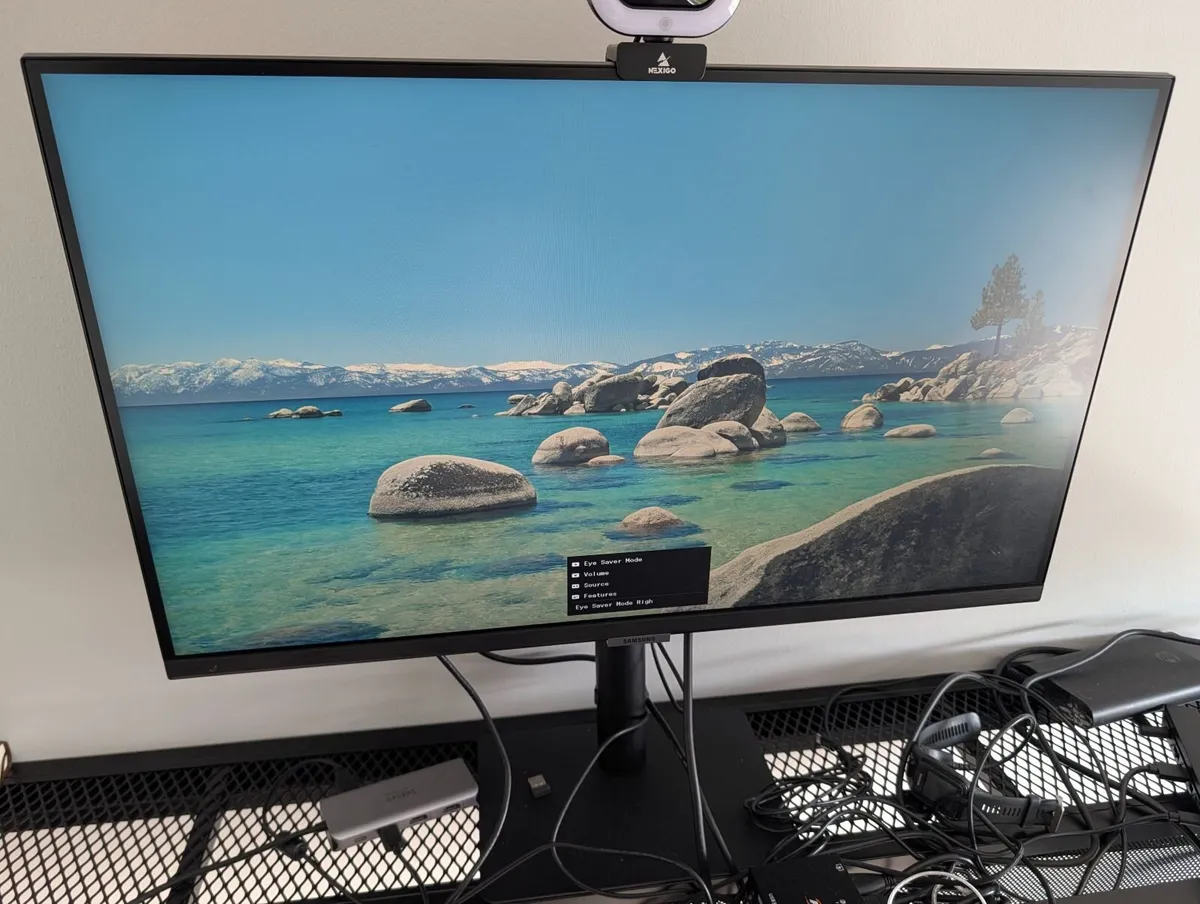 Home Office Setup: 27" Monitor + Desk + Chair - Image 2