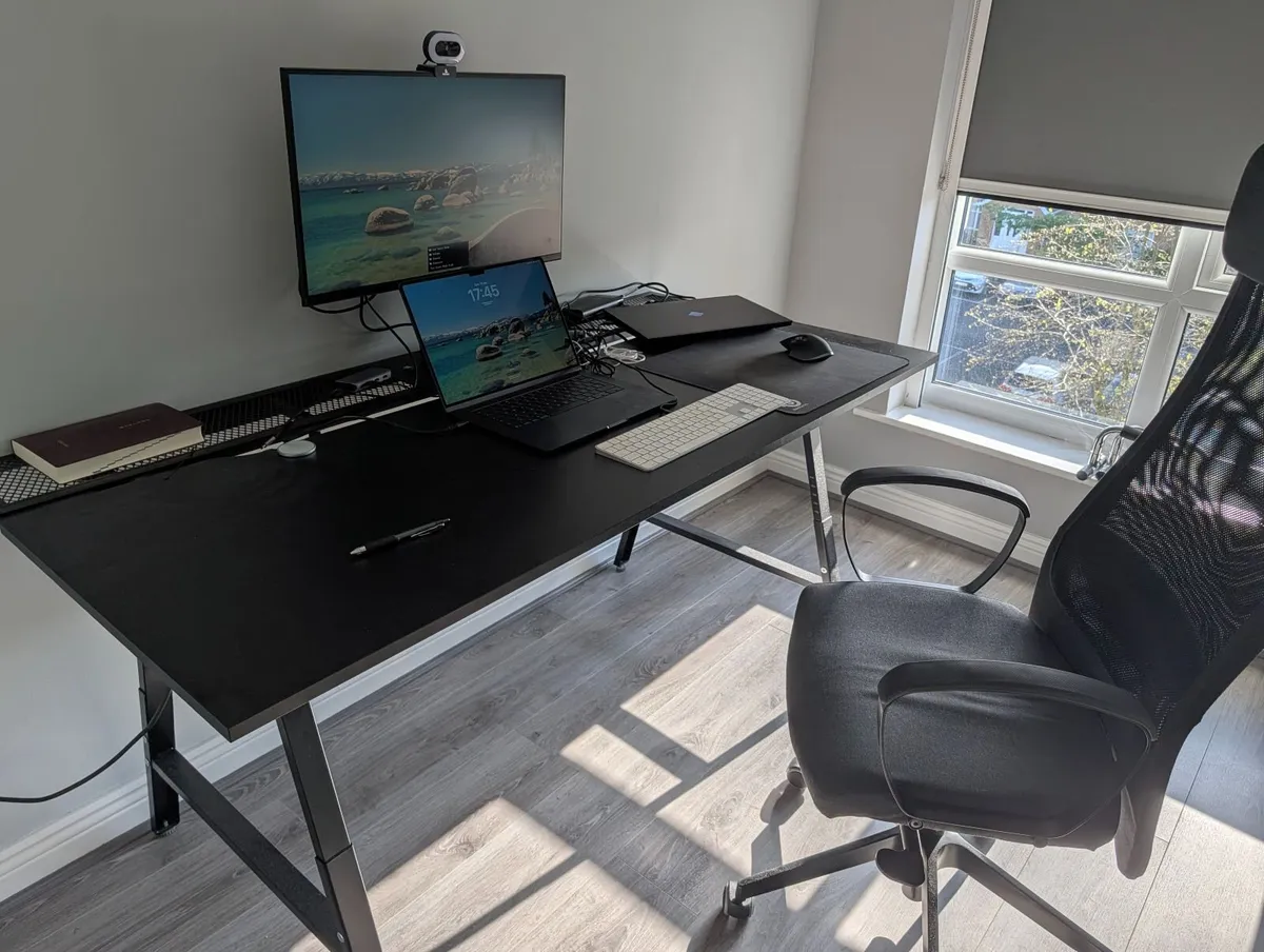 Home Office Setup: 27" Monitor + Desk + Chair - Image 1