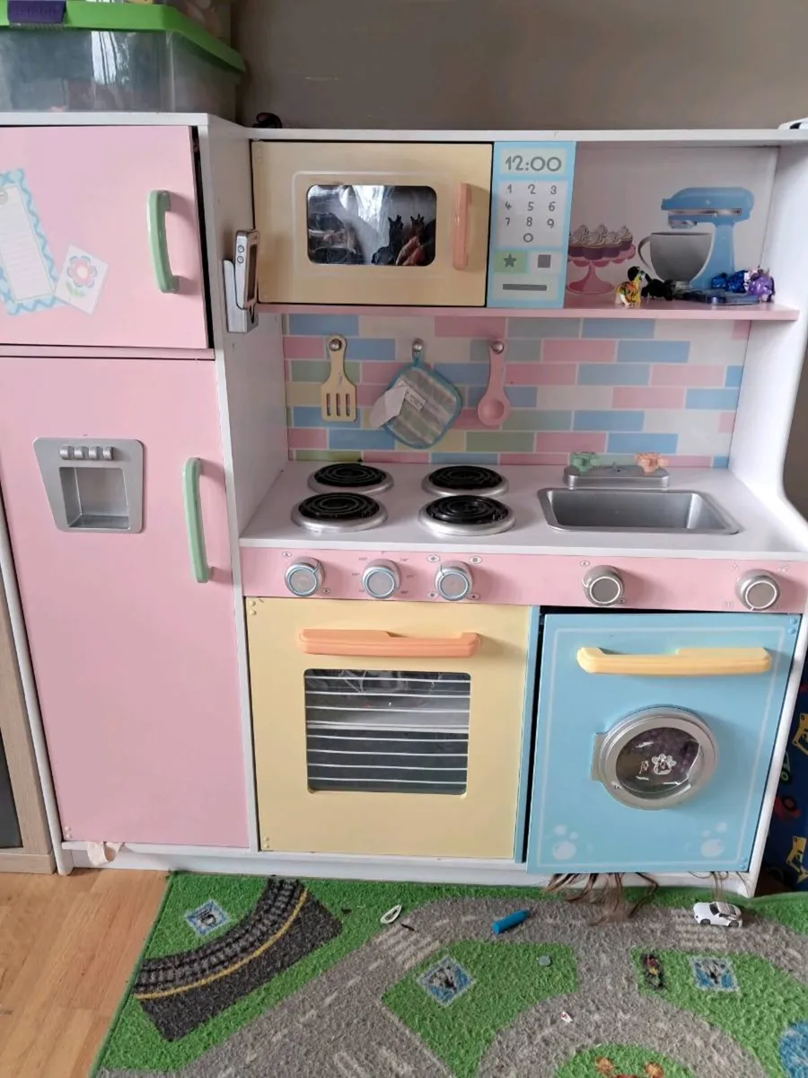 Play kitchen - Image 2