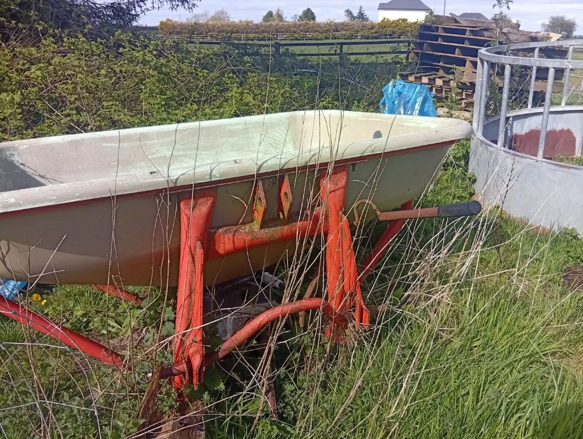 Fertiliser Spreader