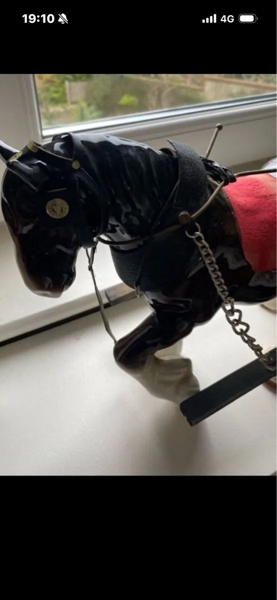 Vintage Ceramic Shire Horse & Trap - Image 2