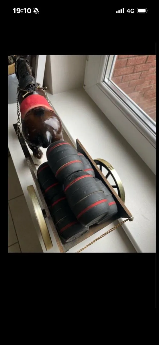 Vintage Ceramic Shire Horse & Trap - Image 4