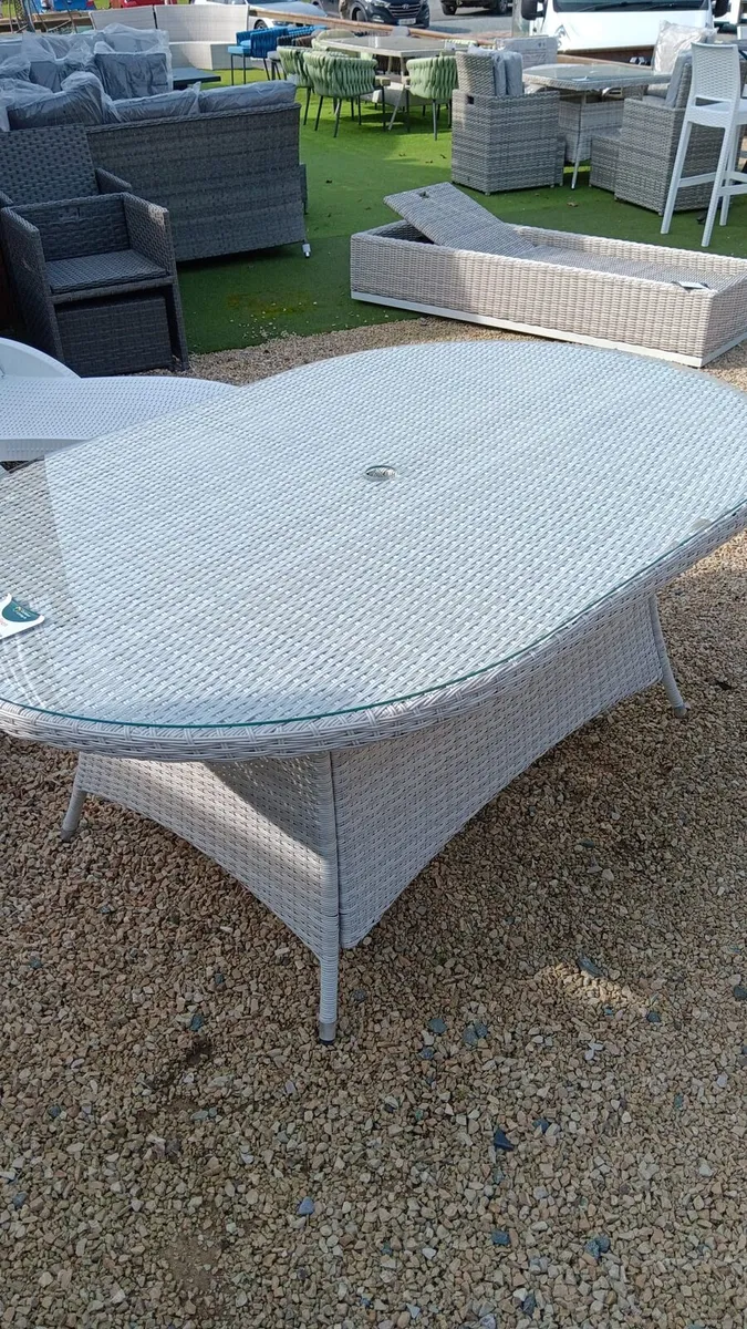 Garden table 6ft by 3ft