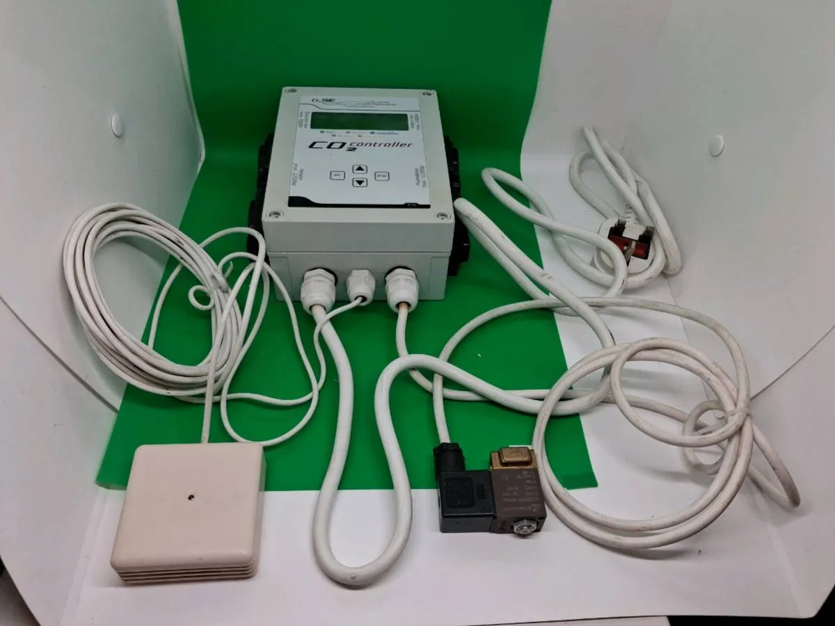 Postage - Gse Co2 Controller With Valve - Image 1
